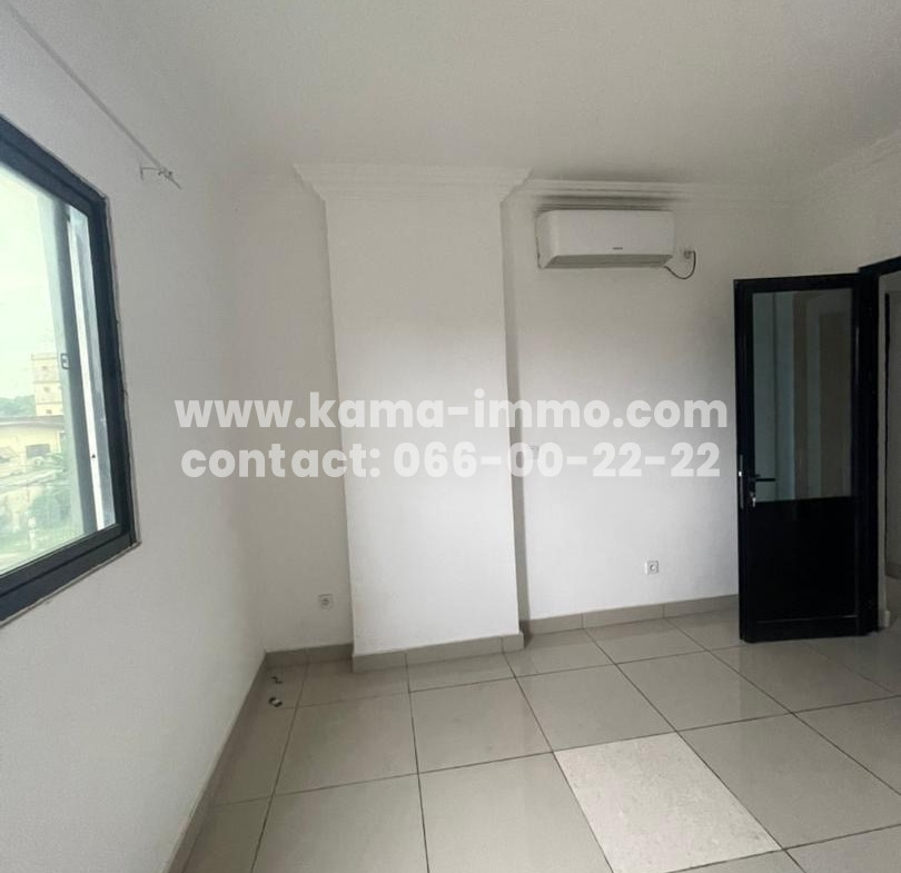 Appartement à Louer à Awendje