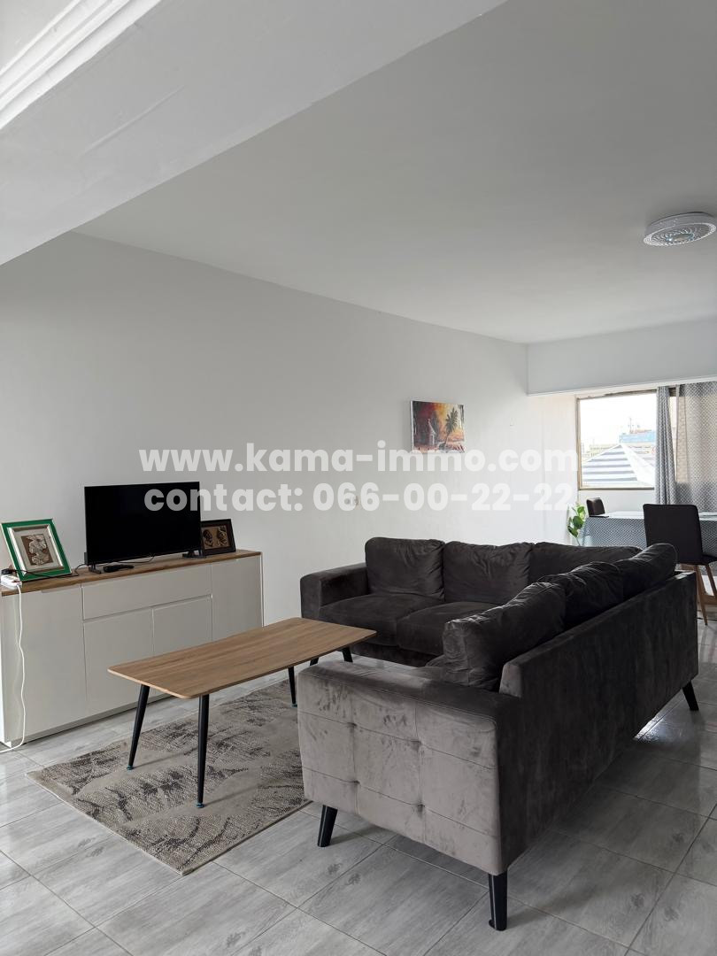 Studio Meublé à Louer Au centre ville avec vue sur Mer