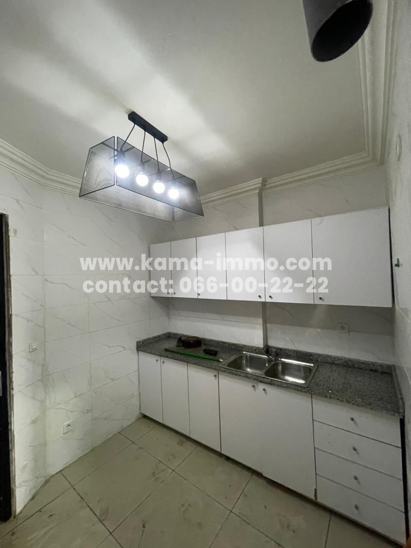 Appartement à Louer à Awendje